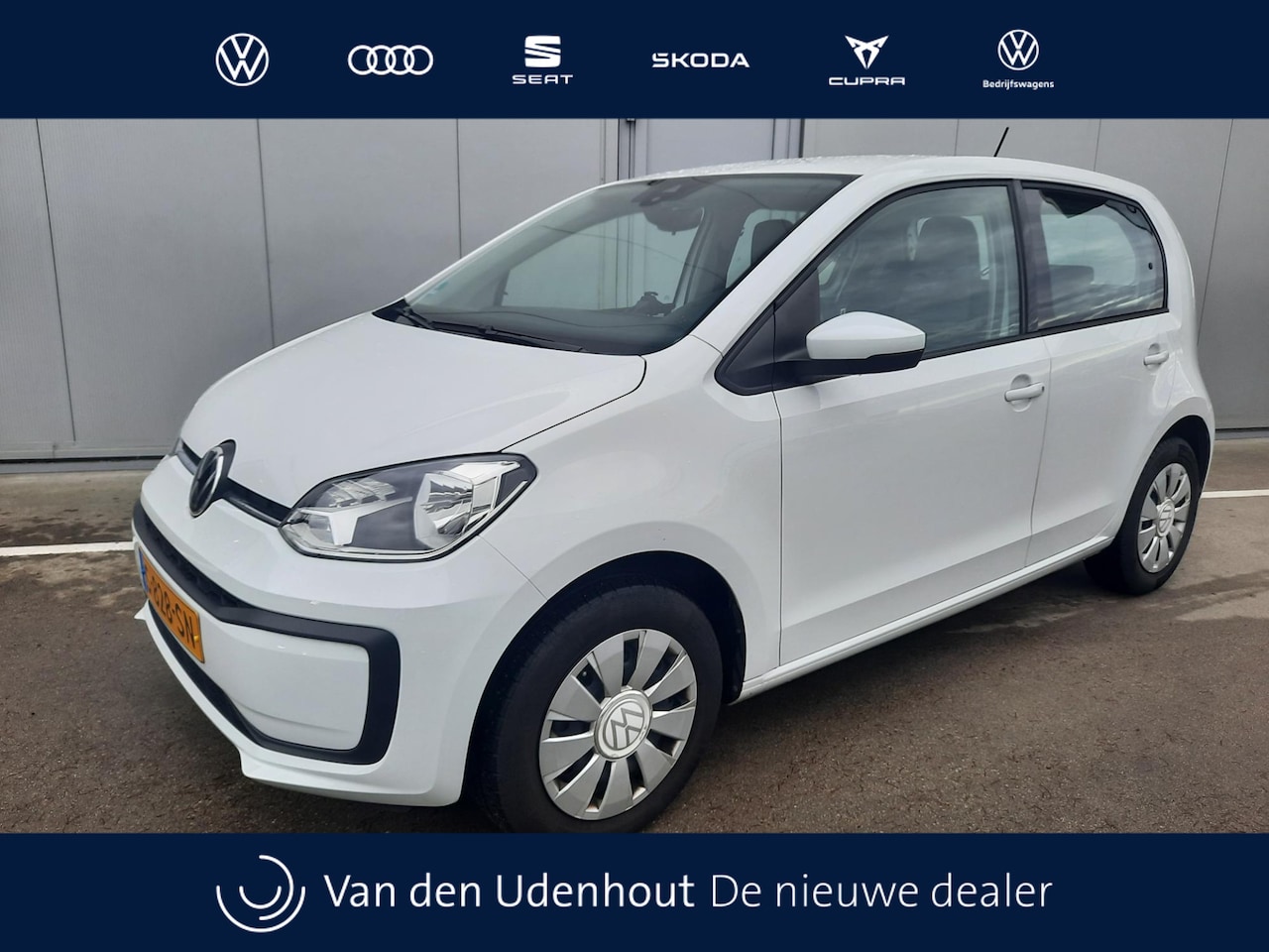 Volkswagen Up! - 1.0 Airco | Smartphone integratie | Nieuw binnen, foto's volgen - AutoWereld.nl