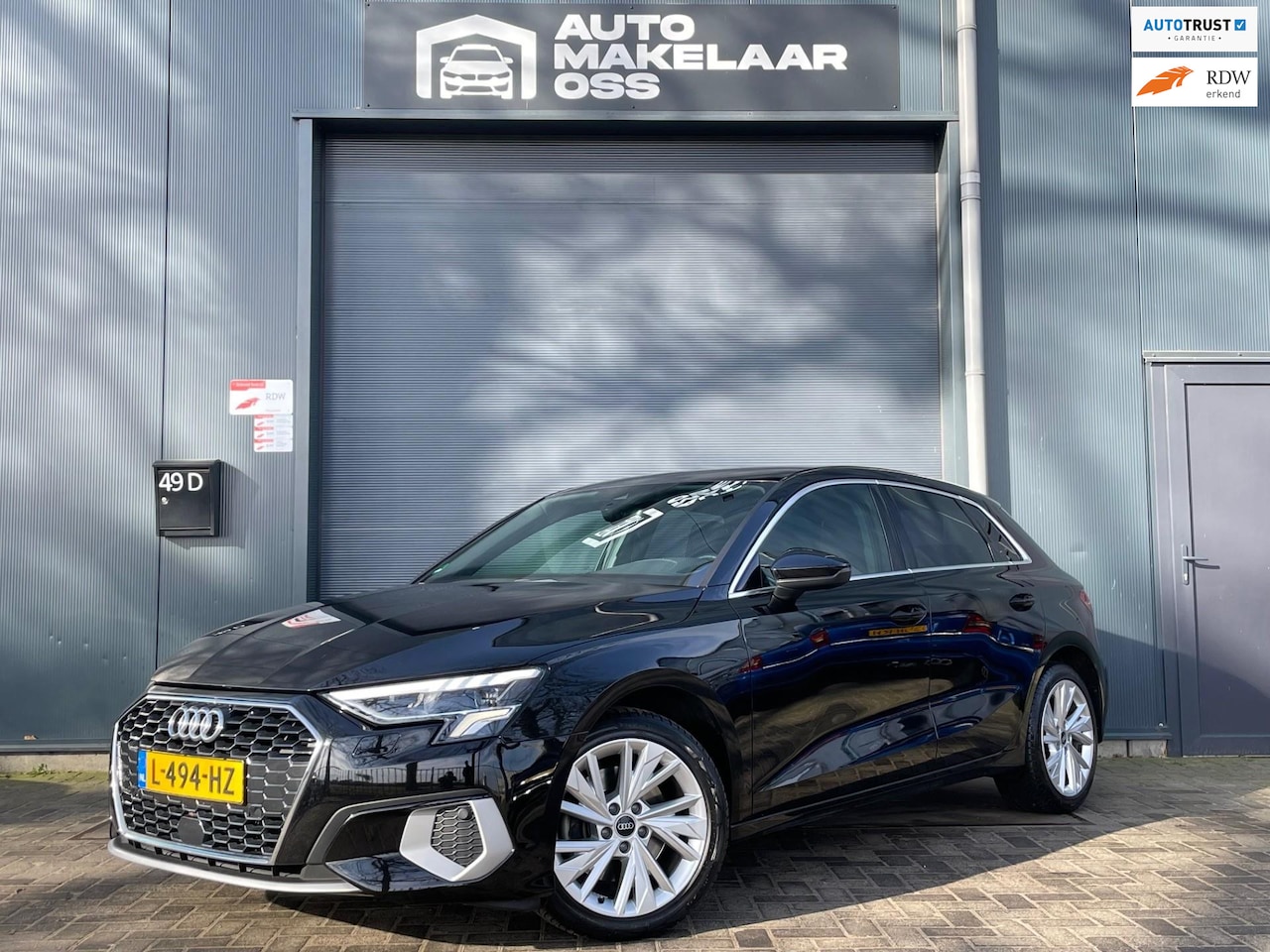 Audi A3 Sportback - 35 TFSI Business edition CARPLAY VIRTUALCOCKPIT TREKHAAK CLIMA DAB NAVI BLUETOOTH KEYLESS - AutoWereld.nl