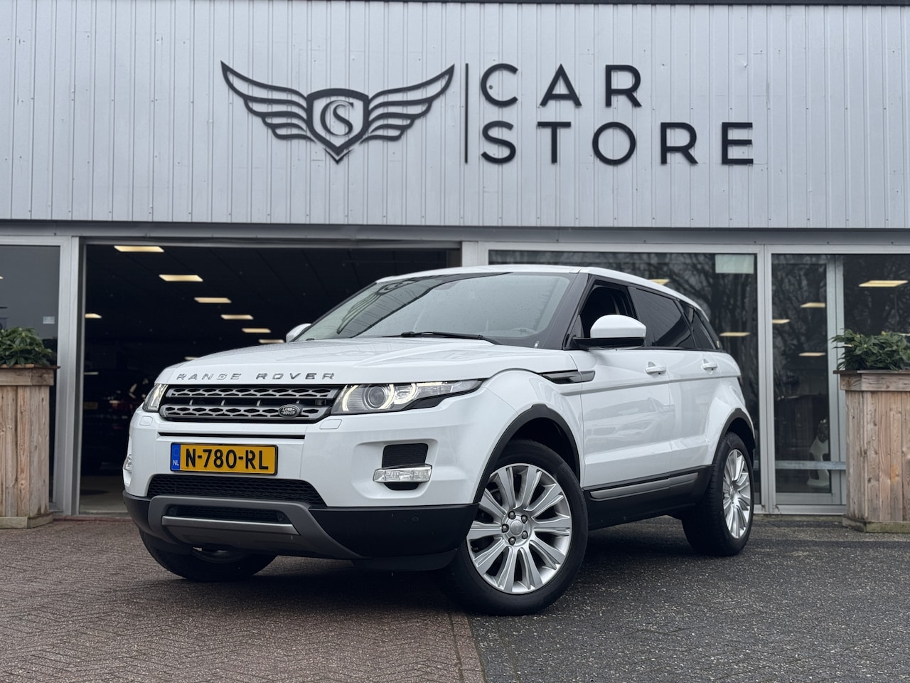 Land Rover Range Rover Evoque - 2.2 SD4 4WD Prestige |NAV|CAMERA|MERIDIAN|KEYLESS|LED|19" LM VELGEN - AutoWereld.nl