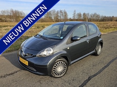 Toyota Aygo - 1.0-12V