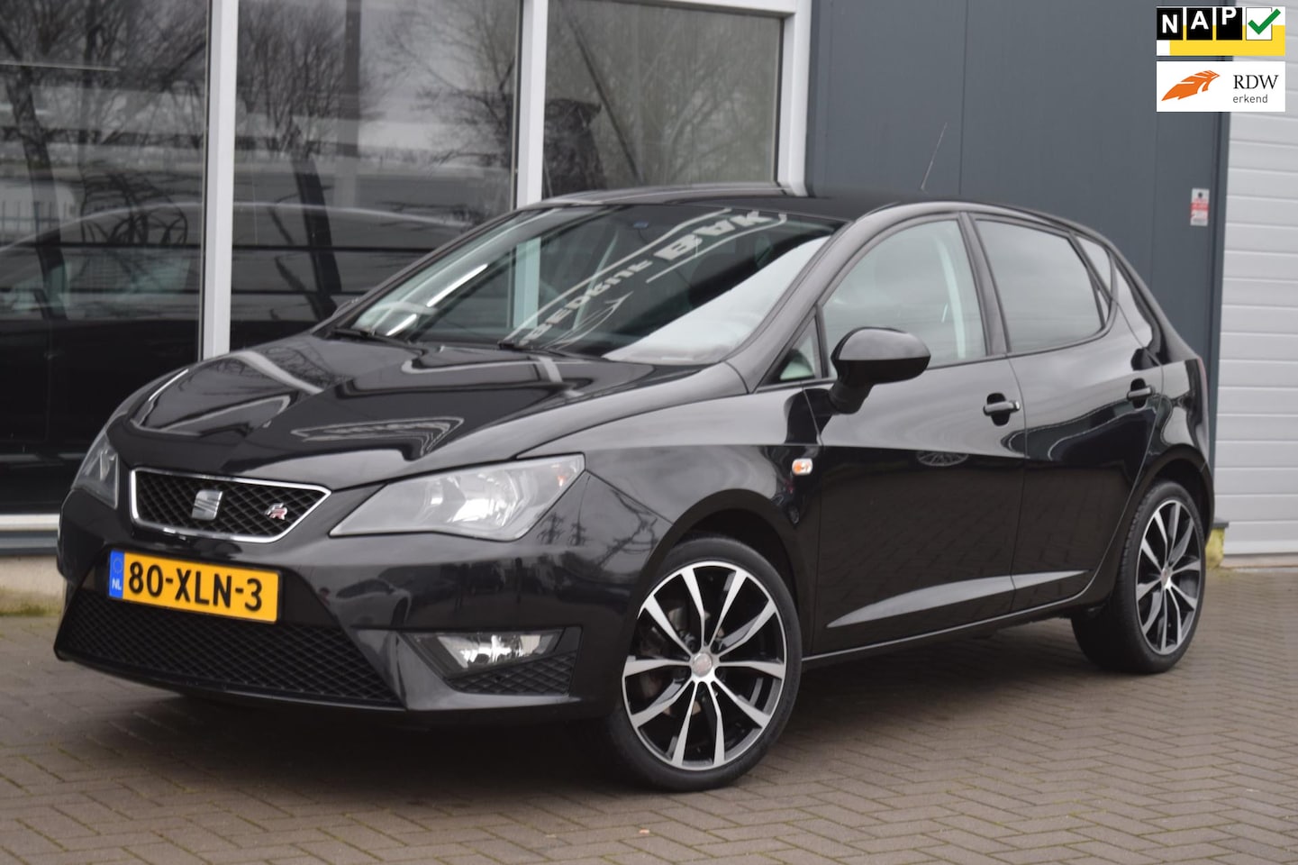 Seat Ibiza - 1.2 TSI FR | Clima | Cruise | NAP + APK 2-2026 ! - AutoWereld.nl