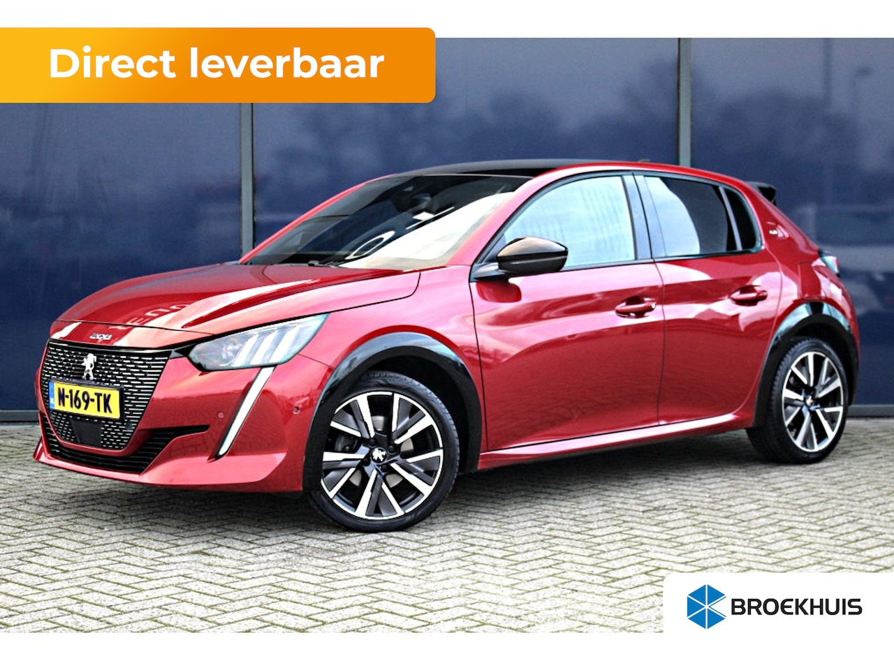 Peugeot 208 - 1.2 PureTech 130 Pk GT | Camera | Carplay | Leder/Stof | Dode hoek | 17" LMV | Getint glas - AutoWereld.nl