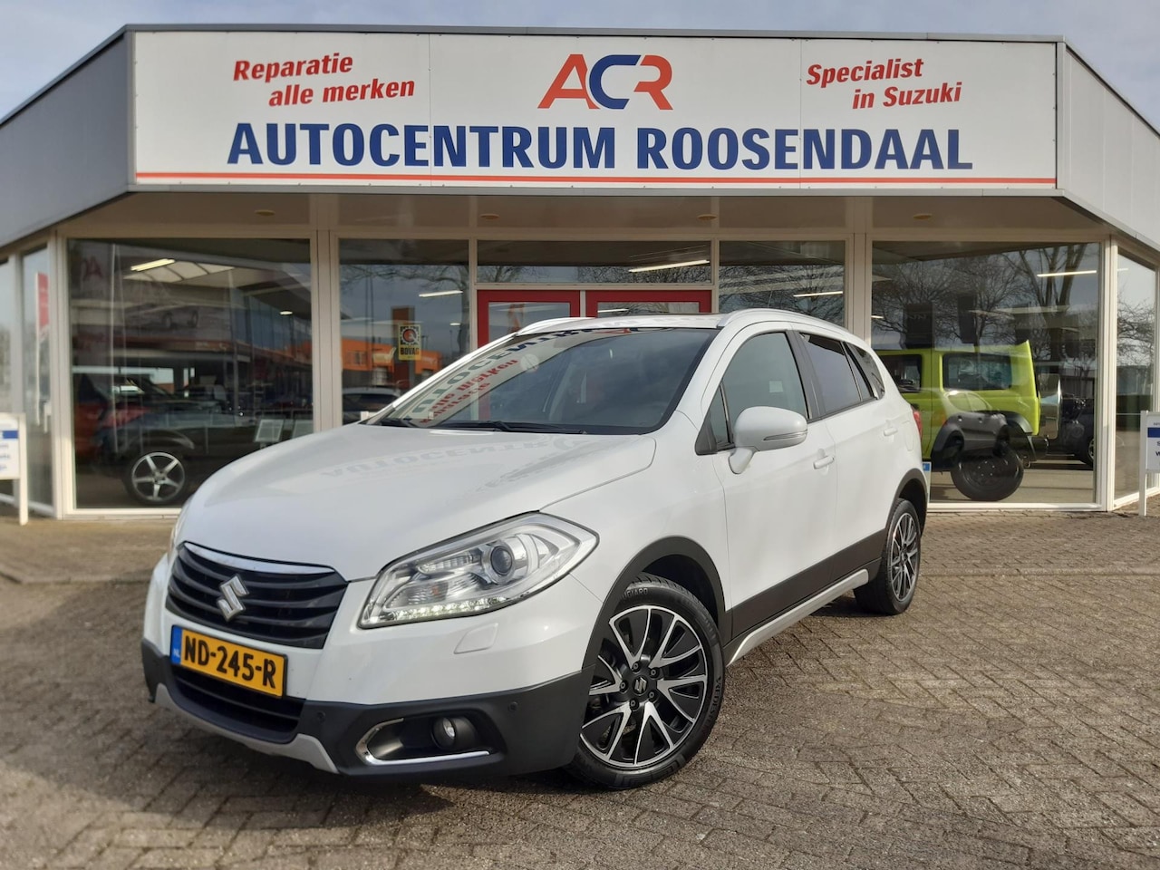 Suzuki SX4 S-Cross - 1.6 High Executive Panoram Dak Leder Stoelverwrming Navi Keyless entree Camera PDC LMV Cru - AutoWereld.nl