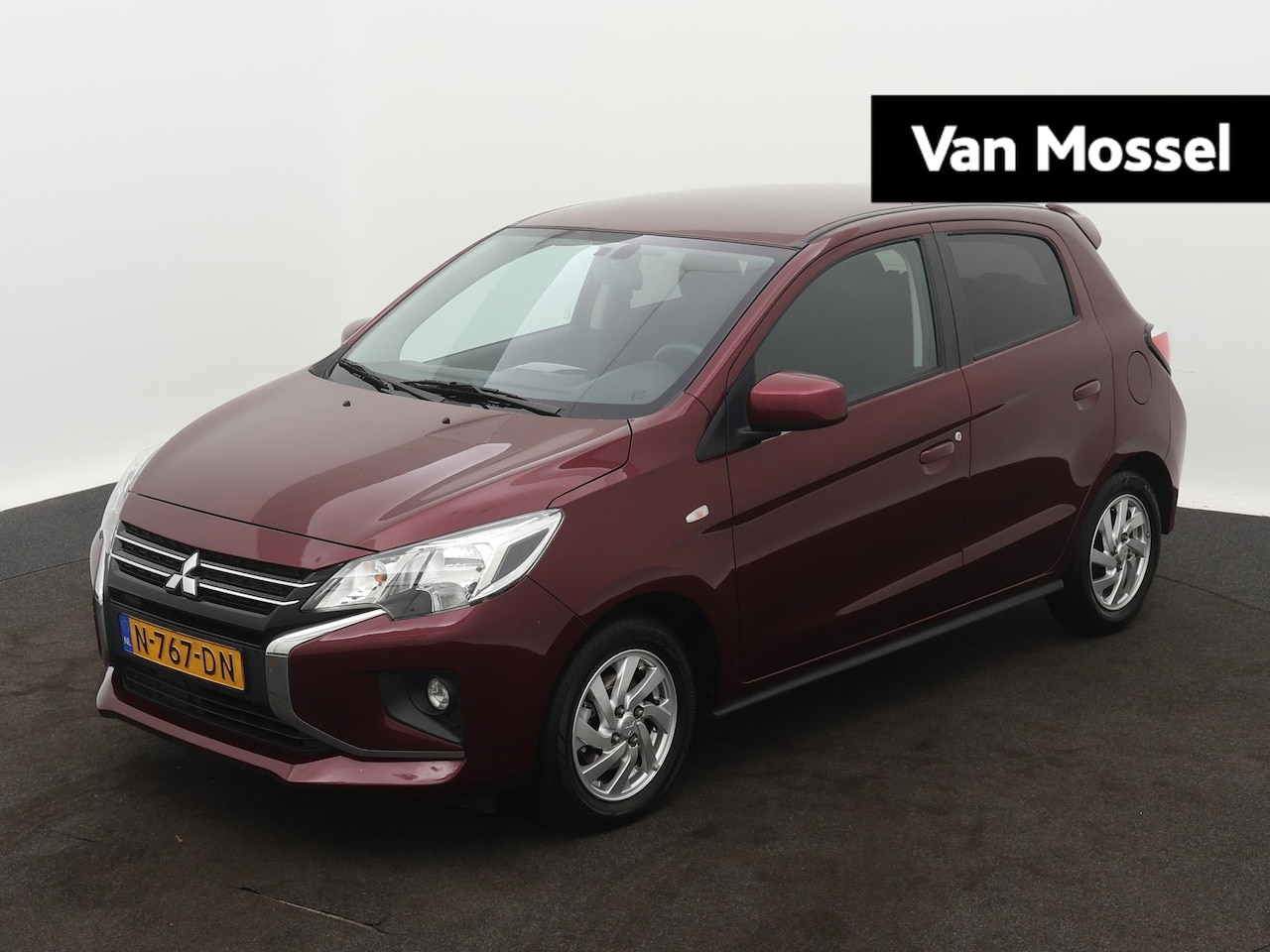 Mitsubishi Space Star - 1.2 Intense | LMV | Camera | Climate control | DAB | Stoel verwarming | Vip Glass | Lage k - AutoWereld.nl