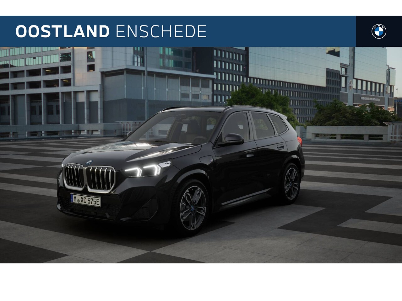 BMW X1 - xDrive25e M Sport Automaat / Trekhaak / Sportstoelen / Adaptieve LED / M Adaptief onderste - AutoWereld.nl