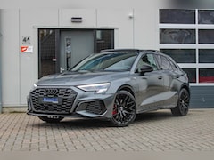 Audi A3 Sportback - 45 TFSI e S edition Competition PANO|SFEER