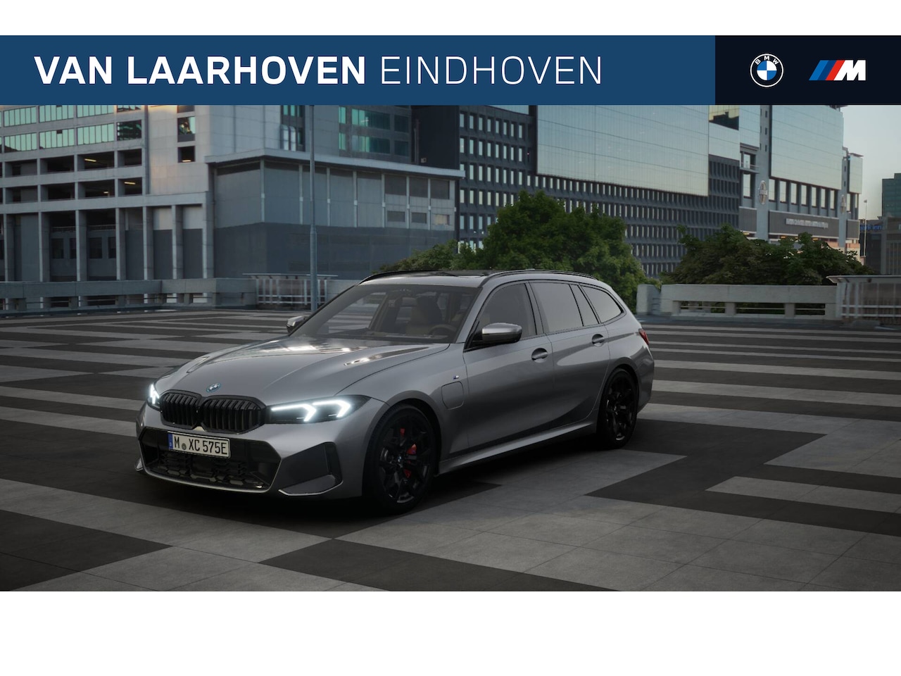 BMW 3-serie Touring - 330e High Executive M Sport Automaat / Panoramadak / Trekhaak / Sportstoelen / Adaptieve L - AutoWereld.nl