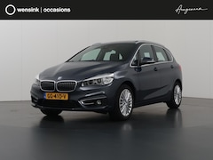 BMW 2-serie Active Tourer - 220i Luxury | Lederen interieur | HUD | Sportstoelen | Panoramadak | Navigatie | Stoelen +