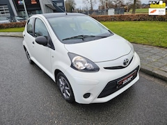 Toyota Aygo - 1.0 VVT-i Comfort 5 deurs airco