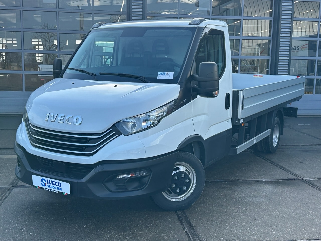 Iveco Daily - 35C14HA8 Automaat Van der Horst Openlaadbak WB 4.100 - AutoWereld.nl