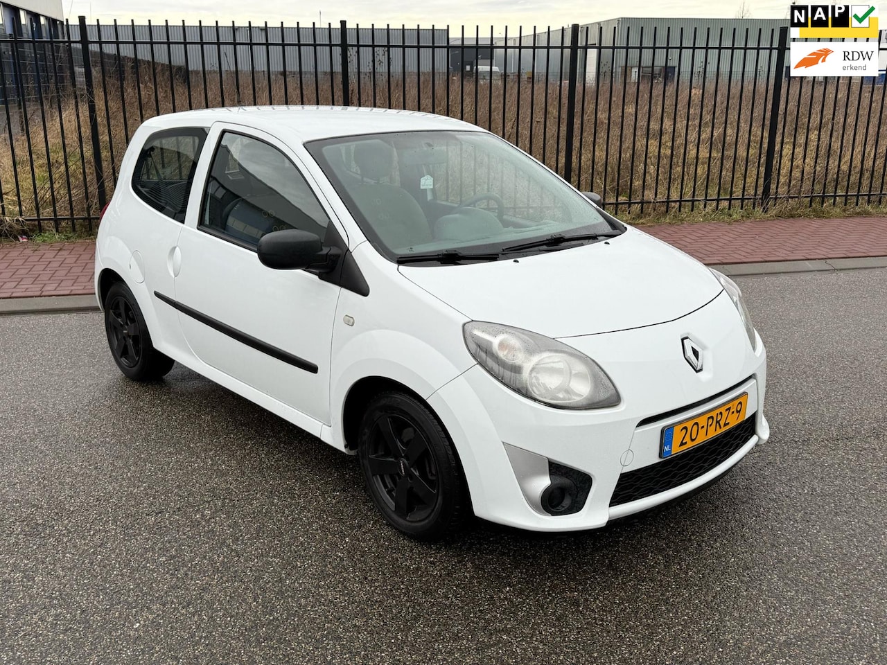 Renault Twingo - 1.2-16V Authentique 1.2-16V Authentique - AutoWereld.nl