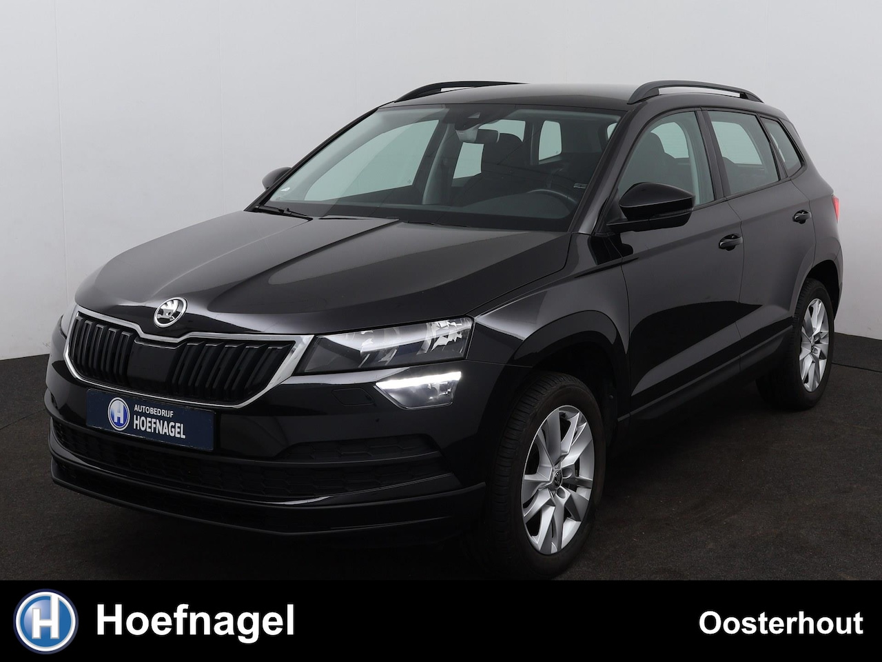 Skoda Karoq - 1.0 TSI Ambition | Carplay | Cruise Control | Stoelverwarming | Parkeersensoren - AutoWereld.nl