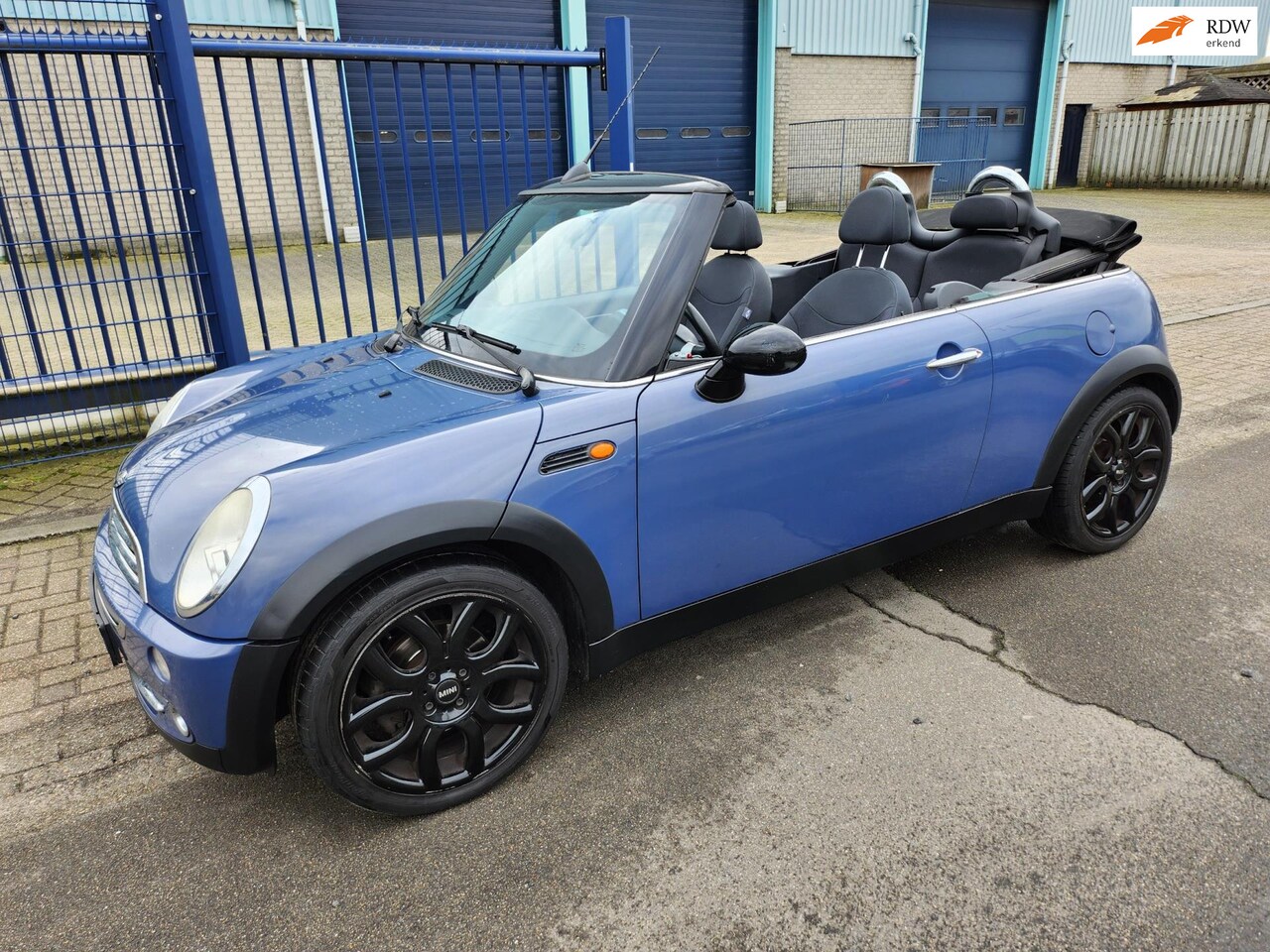 MINI Cabrio - Mini 1.6 One Pepper *190.141 KM*AIRCO*CV*17 INCH - AutoWereld.nl