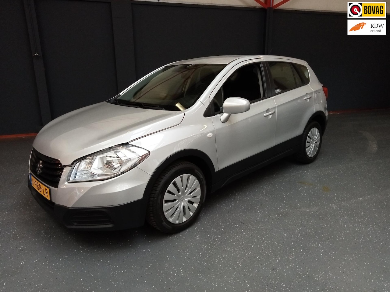 Suzuki SX4 S-Cross - 1.6 Comfort 1.6 Comfort - AutoWereld.nl