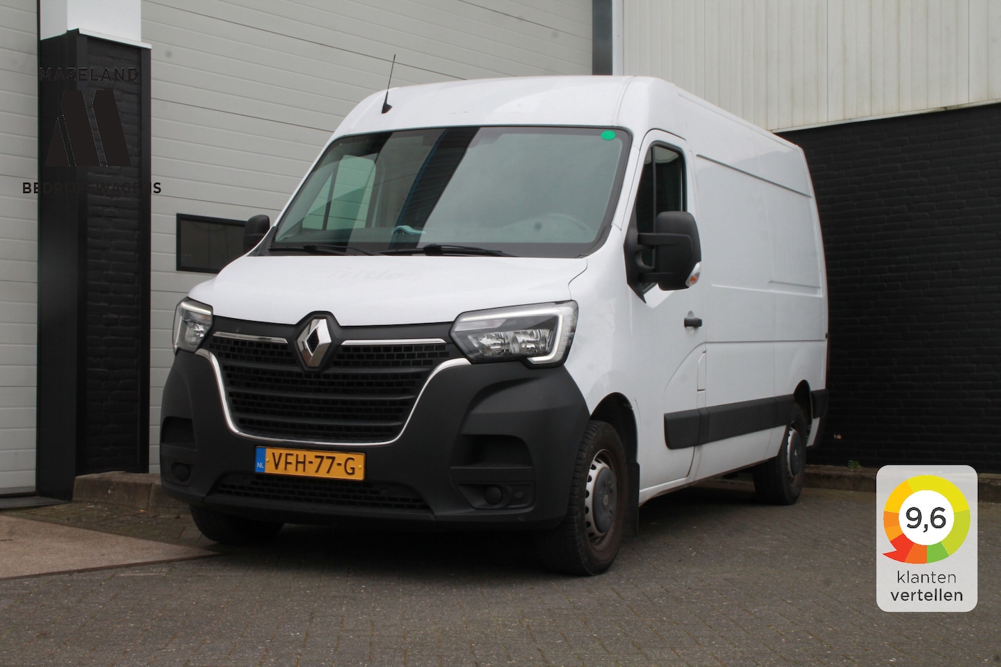 Renault Master - 2.3 dCi 135PK L2H2 EURO 6 - Airco - Navi - Cruise - € 14.900,- Excl. - AutoWereld.nl