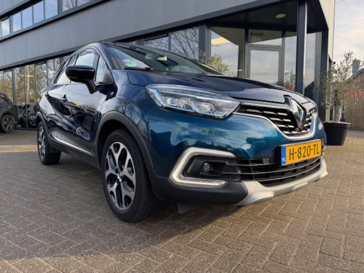 Renault Captur - 1.3 TCe Intens Automaat | Airco | Trekhaak | Camera | Navi | - AutoWereld.nl