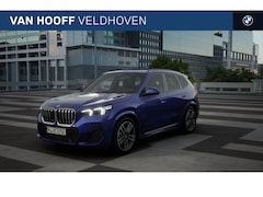 BMW X1 - xDrive25e M Sport Automaat / Trekhaak / Sportstoelen / Adaptieve LED / M Adaptief onderste