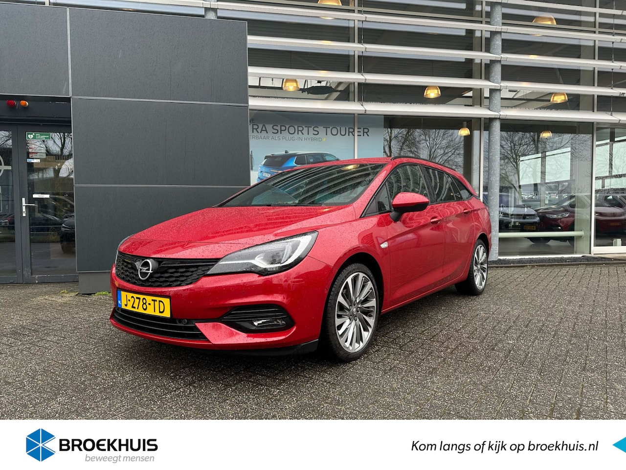 Opel Astra Sports Tourer - 1.2 Ultimate | 1e eigenaar auto | Leren bekleding | Massage stoelen | Trekhaak | Stoel koe - AutoWereld.nl