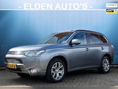 Mitsubishi Outlander - 2.0 PHEV Instyle/NL auto/Schuifdak/Navigatie/Camera/Leder