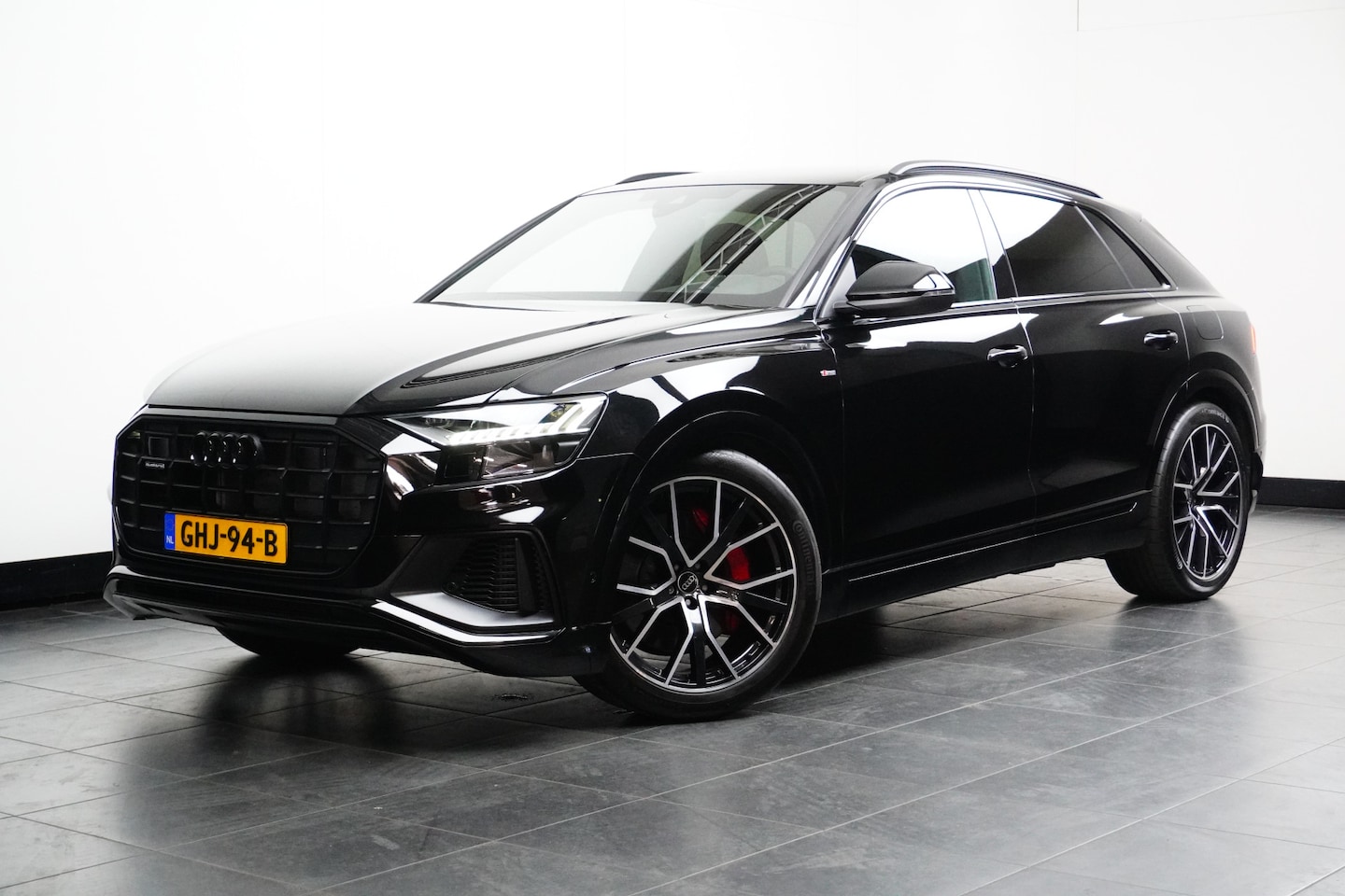 Audi Q8 - 60 TFSI e quattro Pro Line S Competition 22 inch velgen/Adaptieve cruise control/Optiekpak - AutoWereld.nl