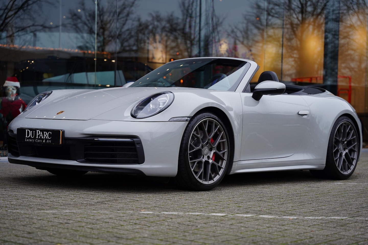 Porsche 911 Cabrio - 992 3.0 Carrera 4 S Krijtgrijs Sportuitlaat Bose - AutoWereld.nl