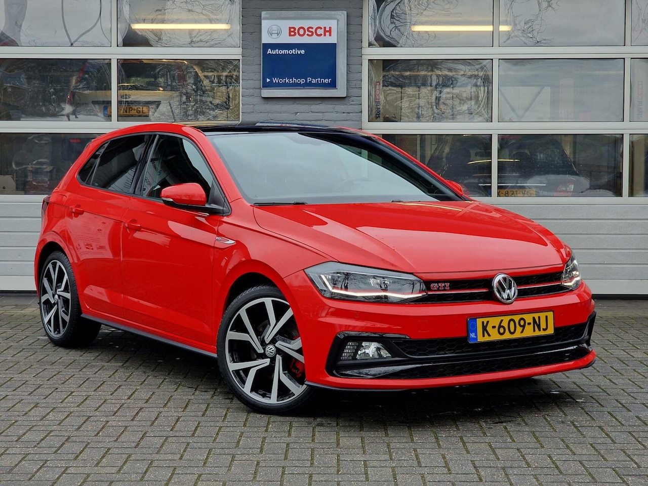 Volkswagen Polo - 2.0 TSI GTI DSG 200PK NL-auto|Pano|Vitrual|beats|led|18-inch|Carplay| - AutoWereld.nl