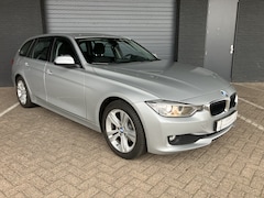 BMW 3-serie Touring - 316d Executive XENON-LED-AUT-AHK