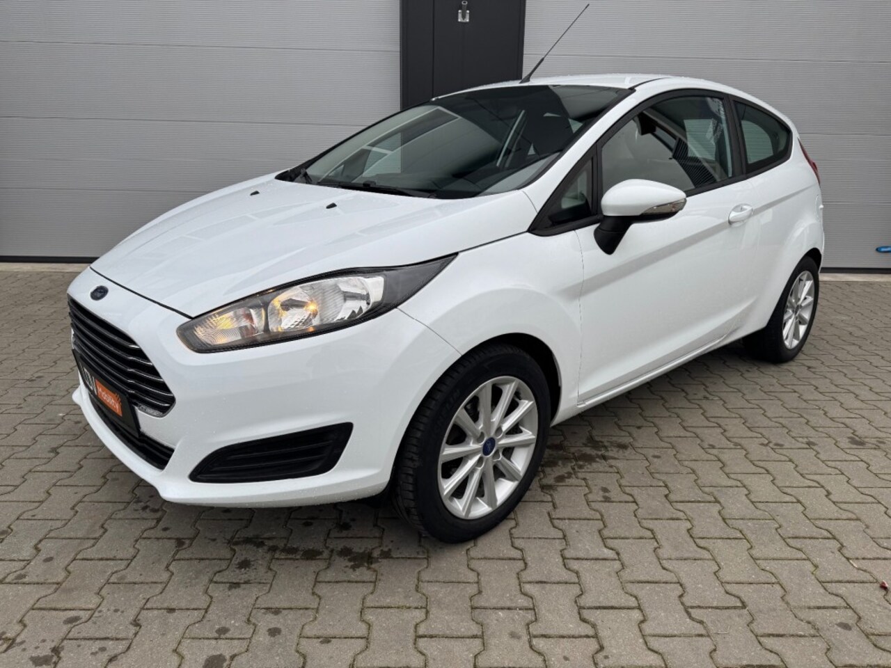 Ford Fiesta - 1.25 CHAMPION / Airco / LM velgen / Aux / Historie aanwezig. - AutoWereld.nl