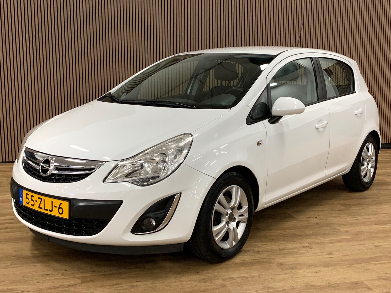 Opel Corsa - 1.3 CDTi EcoFlex S/S Anniversary Edition|Navigatie|Airco| - AutoWereld.nl