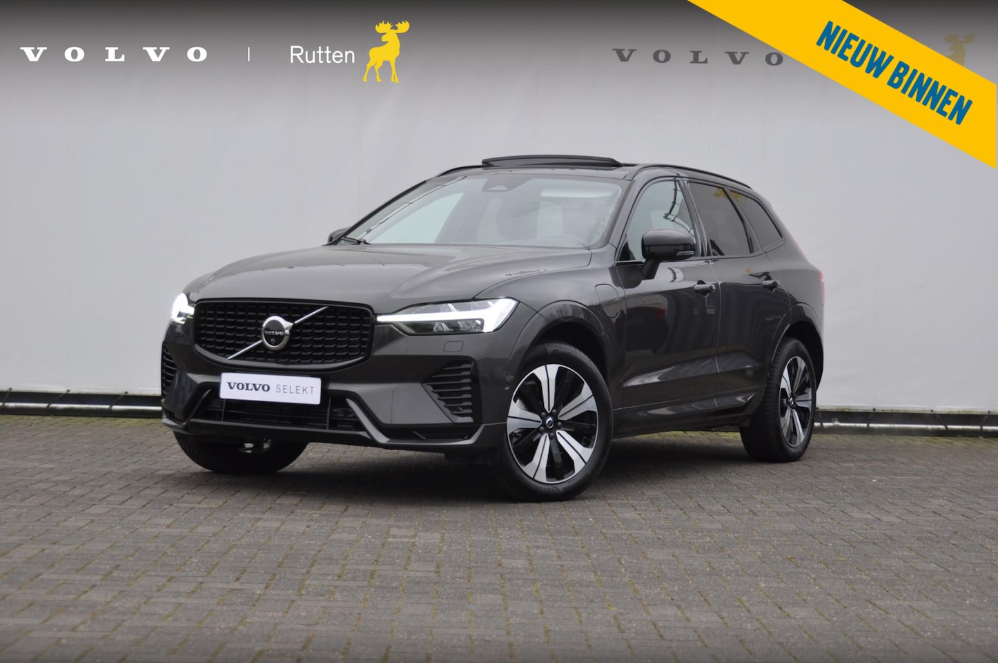 Volvo XC60 - T6 350PK Automaat Plug-in hybrid AWD Plus Dark Long range / Adaptieve cruise control / Pan - AutoWereld.nl