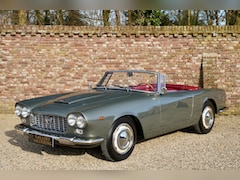 Lancia Flaminia - Touring Convertible 3C 2.8 Completly restored and rebuilt by marque specialists in the Net