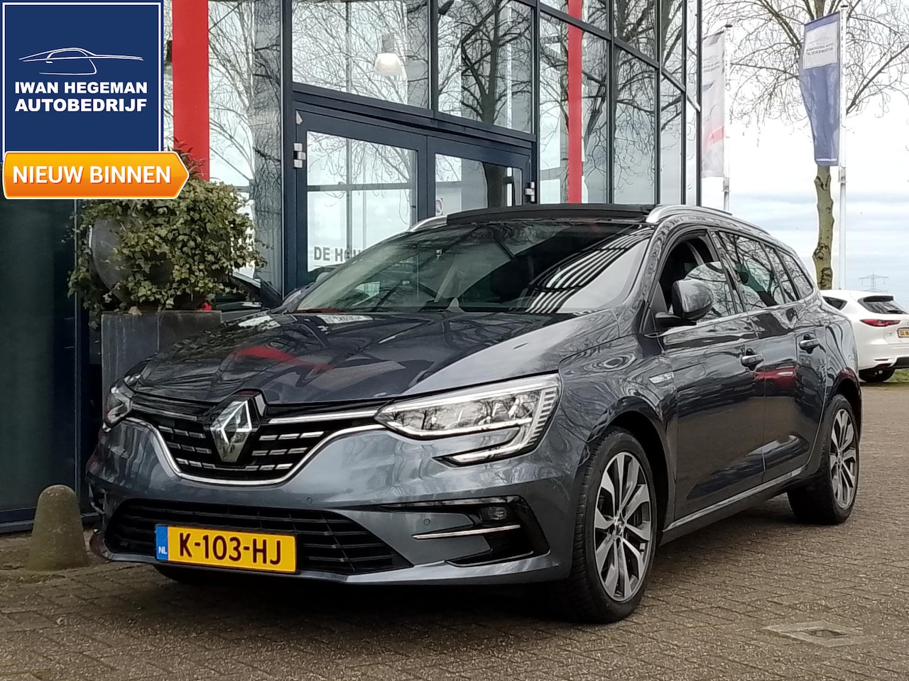 Renault Mégane Estate - 1.3 TCe Business Edition One AUTOMAAT | Panodak | Navi | ECC | PDC + Camera | Cruise Contr - AutoWereld.nl