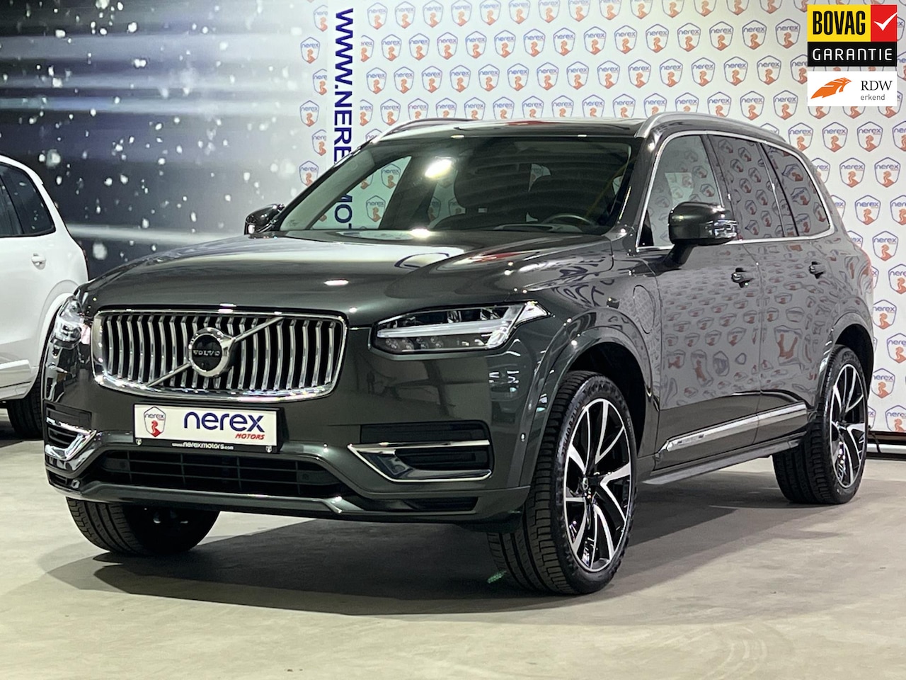 Volvo XC90 - 2.0 T8 Recharge AWD Inscription Expression/PANO/HARMAN-KARDON/BLIS/PILOT-ASSIST/TREKHAAK - AutoWereld.nl