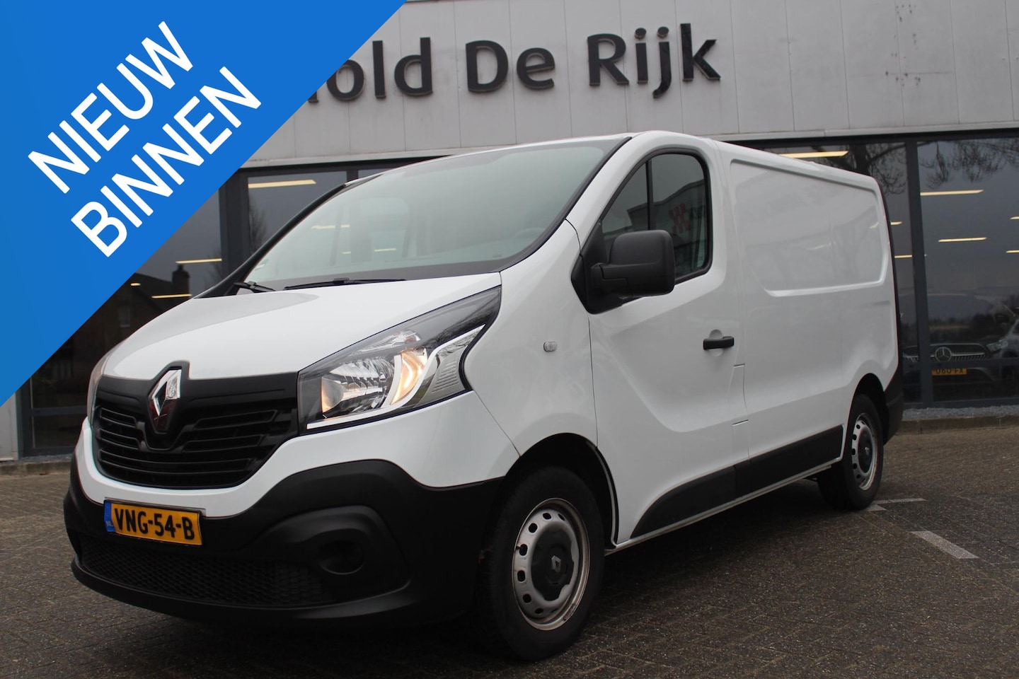 Renault Trafic - 1.6 dCi T27 L1H1 Comfort 1.6 dCi T27 L1H1 Comfort - AutoWereld.nl