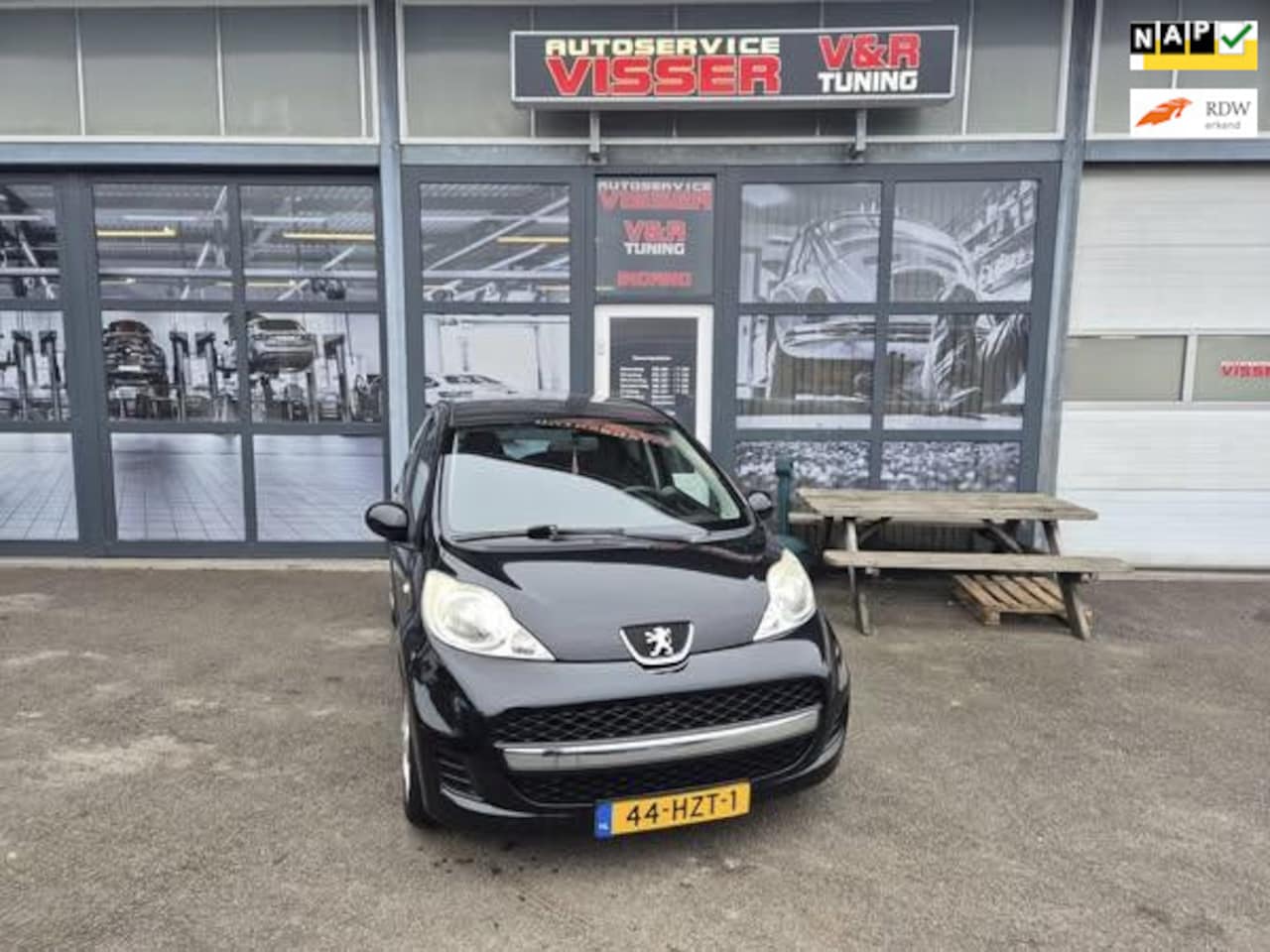 Peugeot 107 - 1.0-12V Sublime 1.0-12V Sublime - AutoWereld.nl