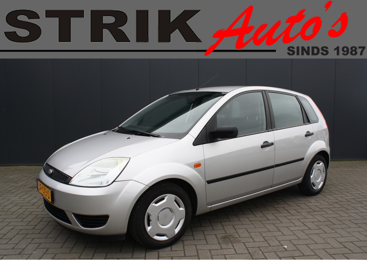 Ford Fiesta - 1.3 Ambiente AIRCO - APK 2-26 - 5-DEURS - AutoWereld.nl