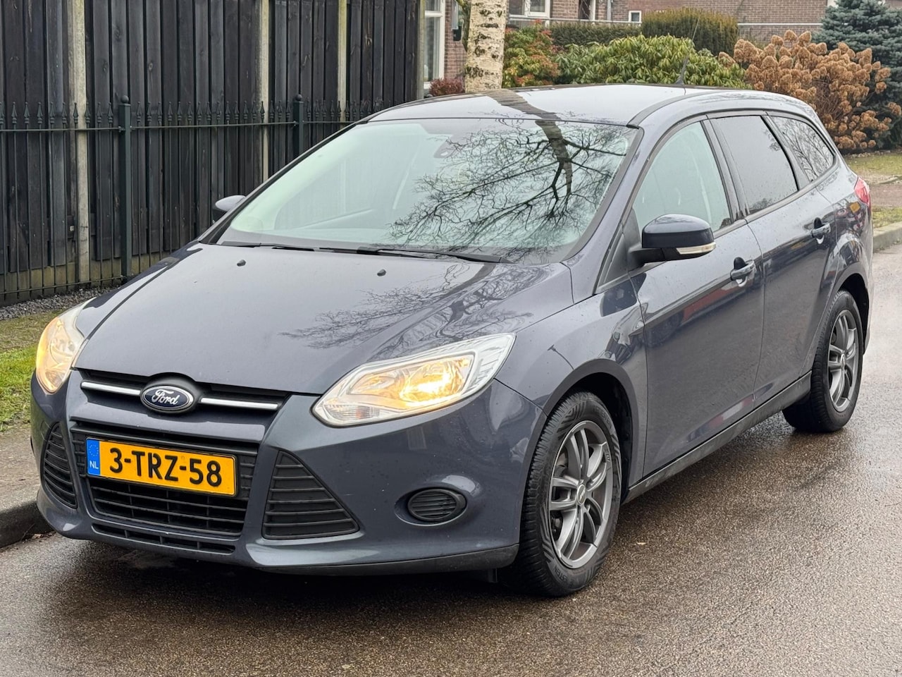 Ford Focus Wagon - 1.6 TDCI Lease Trend *NAVI/AIRCO - AutoWereld.nl