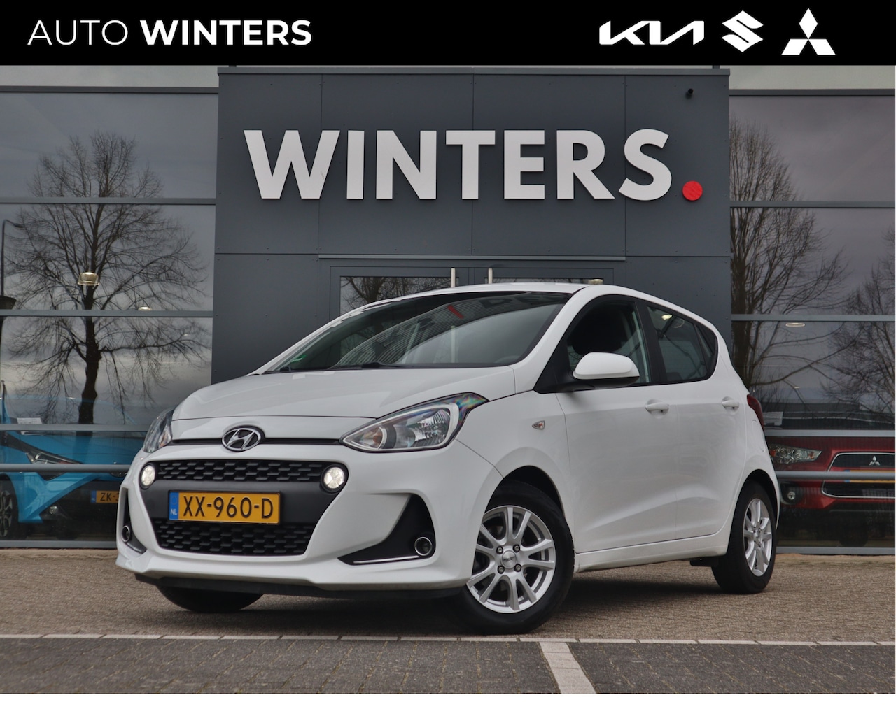 Hyundai i10 - 1.0i Comfort Navi+BT+Radio ECC-Airco Cr.Control 14"LMV - AutoWereld.nl