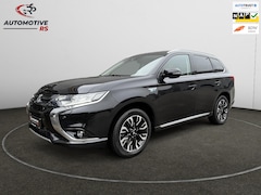 Mitsubishi Outlander - 2.0 PHEV Premium 4x4 Pano Navi Leder Winterpack Led Trekhaak