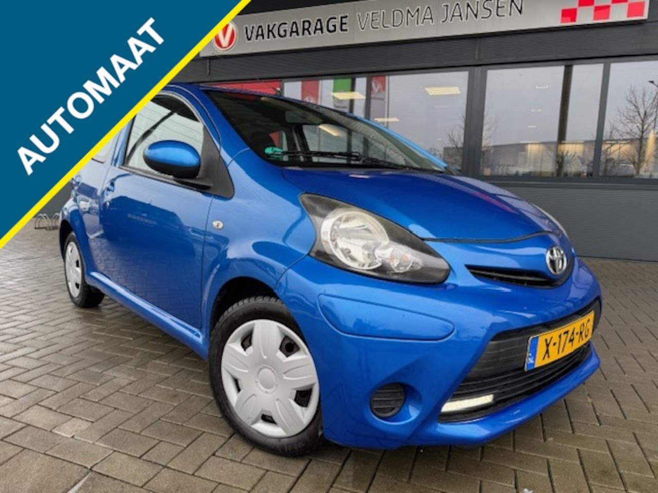 Toyota Aygo - 1.0 VVT-i ASPIRATION AUTOMAAT + AIRCO - AutoWereld.nl