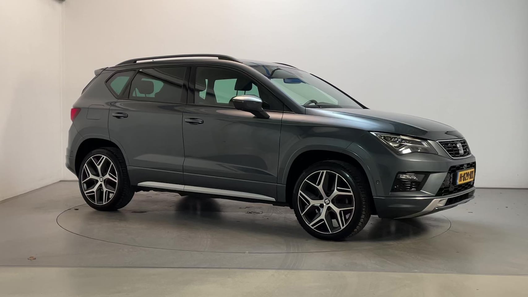 Seat Ateca - 1.5 TSI 150pk DSG FR Business Intense LED Virtual Cockpit Camera Navigatie - AutoWereld.nl