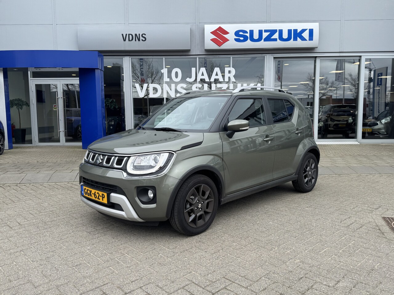 Suzuki Ignis - 1.2 Smart Hybrid Style betreft een Demo per direct beschikbaar. Info: M.Safari 0492588976 - AutoWereld.nl