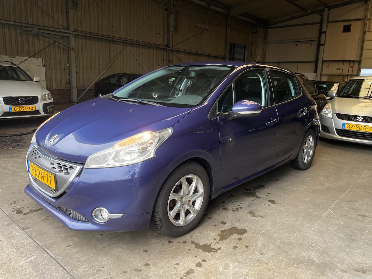 Peugeot 208 - 1.4 e-HDi Active |automaat| - AutoWereld.nl