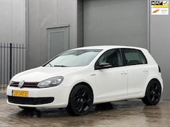 Volkswagen Golf - 1.4 TSI Comfortline | GTI Look | Navigatie | Bluethooth | 18 inch | Onderhoudhistorie