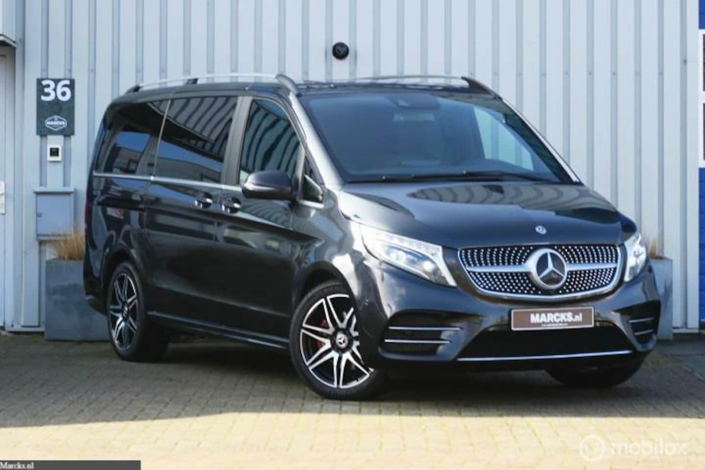 Mercedes-Benz V-klasse - 300d Lang DC Avantgarde Edition 300d Lang DC Avantgarde Edition - AutoWereld.nl