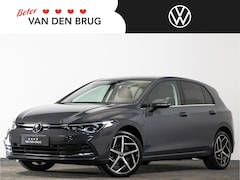 Volkswagen Golf - Style 1.4 eHybrid 204 PK | LED IQ | Achteruitrijcamera | Stoel &Stuurwielverwarming | Navi