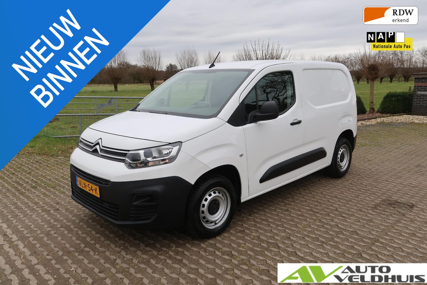 Citroën Berlingo - 1.5 BlueHDI Control 1.5 BlueHDI Control - AutoWereld.nl