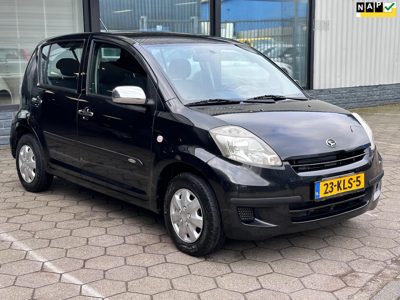 Daihatsu Sirion 2 - 1.0-12V Trend*Airco* - AutoWereld.nl