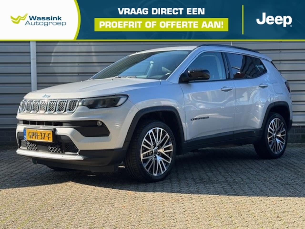 Jeep Compass - 1.3T 4XE 190pk AWD AUTOMAAT | Panoramadak | Camera | Adaptieve Cruise Control | - AutoWereld.nl