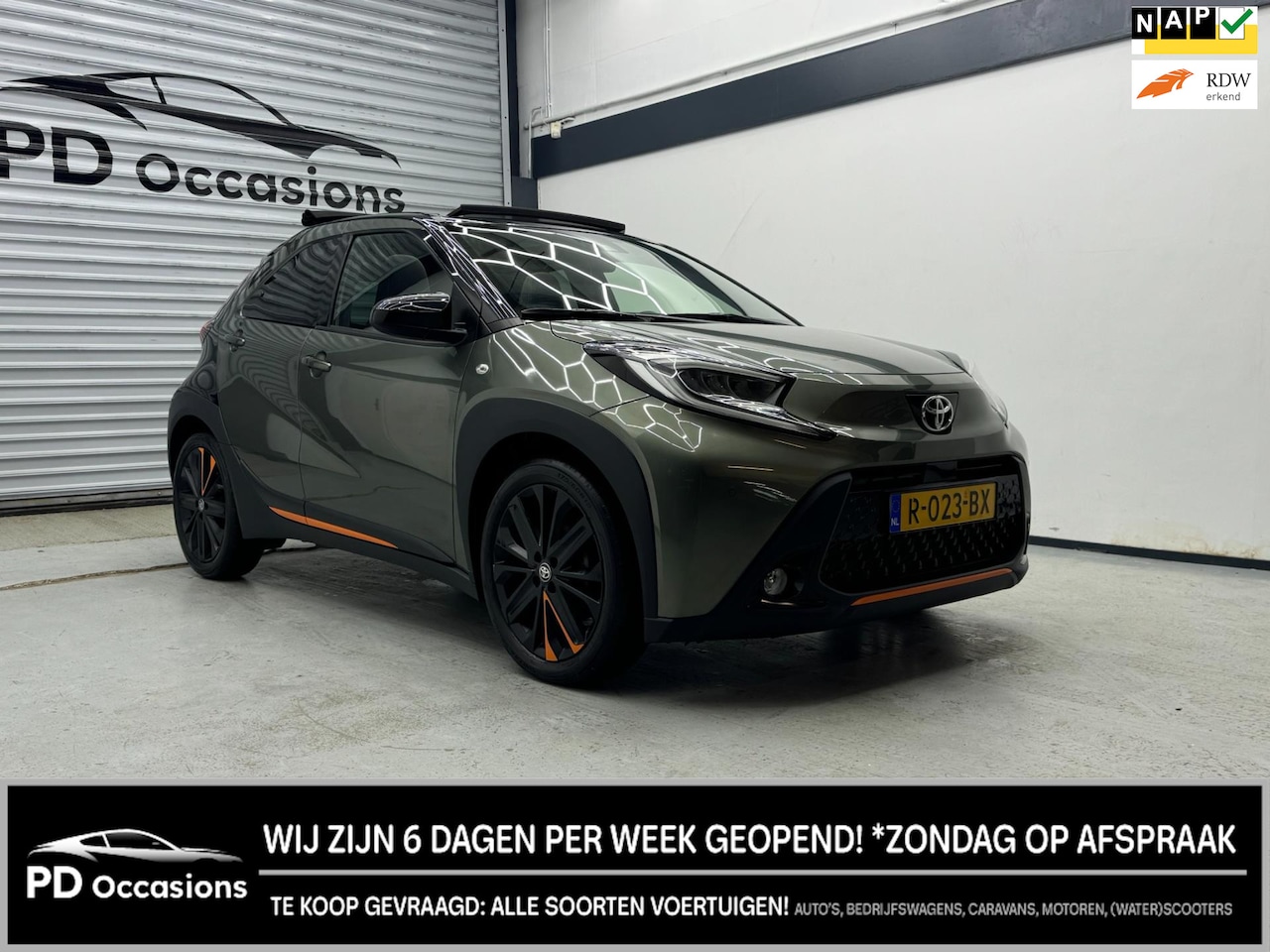 Toyota Aygo X - 1.0 VVT-i MT Limited - Pano - JBL - Camera - Navi - Clima - Velours - AutoWereld.nl